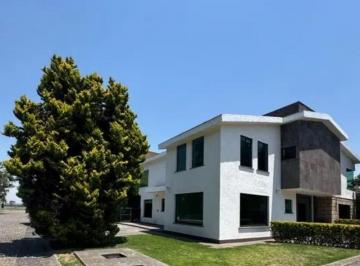 Casa · 480m² · 4 Recámaras · 4 Estacionamientos · Casa en Venta en Ocoyoacac a 20 Min de Plazas Outlet