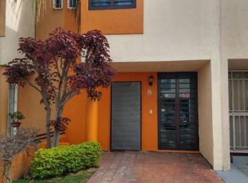 Casa · 95m² · 2 Recámaras · 1 Estacionamiento · Casa - Bugambilia