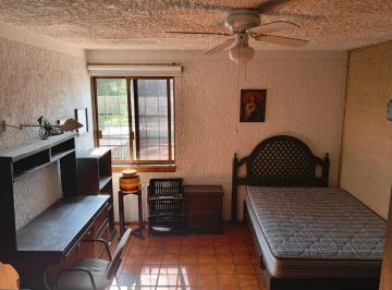 Departamento compartido de 1 habitación, Guadalajara · Cuarto Para Estudiantes de Medicina (Femenino)