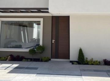 Casa · 108m² · 2 Recámaras · 3 Estacionamientos · Casa a La Venta Albatros en San Salvador Tizatlali, Metepec Zg 24 - 633