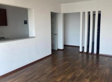 Departamento · 100m² · 3 Recámaras · 2 Estacionamientos · Departamento en Renta de 3 Recamaras en Lago Esmeralda