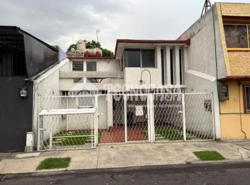 Foto · Casa - Venta