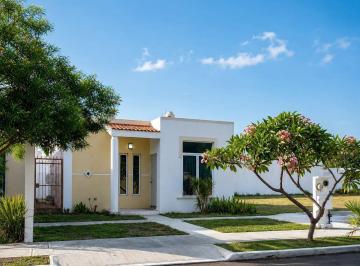 Casa de 2 habitaciones, Mérida · Casa en Venta en Ciudad Caucel de Una Planta