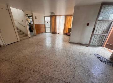 Casa de 3 habitaciones, Cuauhtémoc · Renta Casa en Asturias