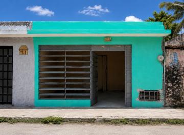 Casa de 1 habitación, Mérida · Casa en Venta con Excelente Potencial Para Remodelar en Mérida