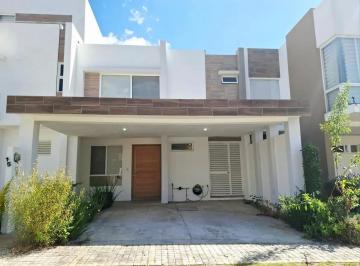 1 · Casa en Renta en Puebla Lomas de Angelópolis Cluster con Alberca y Amenidades Parque Natural II