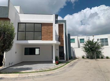 3b5cff89e5b240c56ac123f5607f92577d0d4bf1ebeb811229d86ca057924e34 · Casa Moderna en Parque Yucatán, Lomas de Angelópolis III