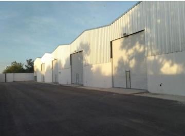 Bodega comercial · 336m² · 2 Estacionamientos · Bodega Industrial en Fraccionamiento Los Héroes