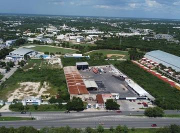 Terreno / Lote · 10000m² · Terreno en Renta en Anillo Periferico Cholul, Mérida, Yucatán
