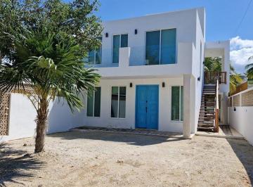 Casa · 243m² · 2 Recámaras · Casa Amueblada en Venta en Telchac Puerto, Telchac Yucatán (Eb - Wc3382)