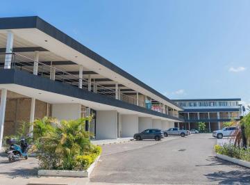 Local comercial · 197m² · 30 Estacionamientos · Local Comercial en Venta en Villa Comercial (Nubia), Conkal Mérida Yucatán