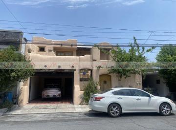 Casa · 263m² · 4 Recámaras · 1 Estacionamiento · Casa en Venta en Lindavista