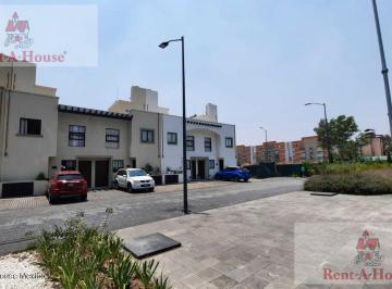 Casa · 215m² · 3 Recámaras · 2 Estacionamientos · Casa en Venta en Miguel Hidalgo, Tlahuac Af 26 - 3297