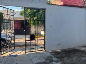 Casa · 2 Recámaras · 1 Estacionamiento · Casa - Campanario