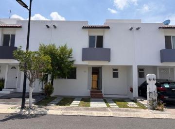 Casa en condominio de 3 habitaciones, Corregidora · Casa en Venta en Corregidora, Villa Tejeda