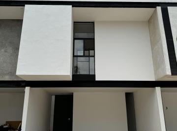 Casa en condominio de 2 habitaciones, Mérida · Townhouse en Renta Temozón Norte | 2 Recámaras | 4 Baños | Rooftop con Jacuzzi
