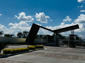 Terreno / Lote , Aguascalientes · Terreno en Venta en El Frac. Vivanta Al Norte de Aguascalientes