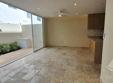 Casa · 190m² · 3 Recámaras · 1 Estacionamiento · Casa en Venta en Arbolada