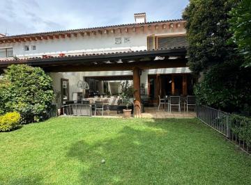 Casa de 3 habitaciones, Alvaro Obregón · Casa en Renta en Calle Cerrada en Jardines del Pedregal