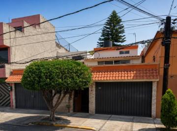 Casa de 4 habitaciones, Iztapalapa · Casa en Lomas Estrella