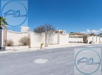 Casa · 627m² · 3 Recámaras · 3 Estacionamientos · Residencia en Venta Portal del Norte Zuazua