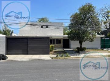 Casa · 200m² · 6 Recámaras · 6 Estacionamientos · Casa en Venta Col del Valle
