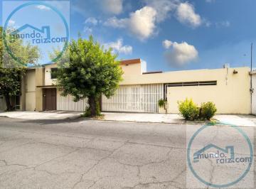 Casa · 378m² · 6 Recámaras · 4 Estacionamientos · Casa en Venta Anahuac San Nicolas de Los Garza