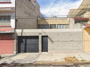 Casa de 3 habitaciones, Gustavo A. Madero · Oportunidad Casa en Remate en Calle Mollendo, Residencial Zacatenco, Gustavo a Madero. Cdmx.