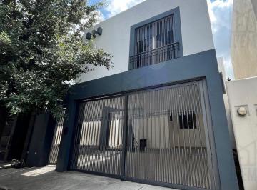 Casa · 114m² · 3 Recámaras · 2 Estacionamientos · 0404 - Casa en Venta en Anahuac Campoamor, Escobedo Nl