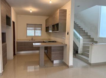 1 · Casa en Renta – Fraccionamiento Moretta Renta: $32,000 Mxn