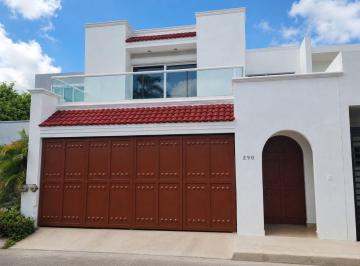 Casa de 4 habitaciones, Mérida · Casa en Renta en Merida F - 1118, 4 Rec. en Montecarlo $20,500 m. N.
