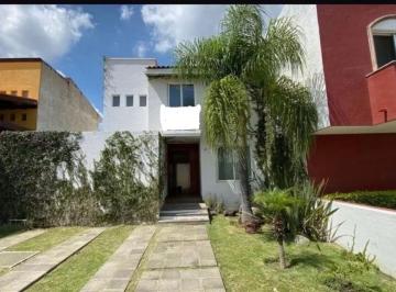 Casa en condominio de 3 habitaciones, Tlajomulco de Zúñiga · Casa en Coto en Renta y Venta en Bosques de Santa Anita