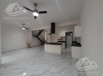Casa · 120m² · 3 Recámaras · 2 Estacionamientos · Casa en Venta en Arbolada Cancun