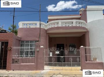 Casa · 128m² · 2 Recámaras · 1 Estacionamiento · Casa Amueblada en Renta en El Centro de Mérida
