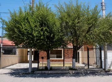 Casa de 2 habitaciones, Chihuahua · Casa en Venta en Panamericana, Chihuahua, Chihuahua.