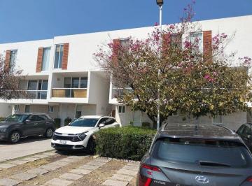 998ff7c377e1a2d34ca30889f605f0cca4a9f6602f63701f5b81829f0574a0d6 · Departamento en Renta en Juriquilla Santa Fe, Condominio El Respiro, Amueblado