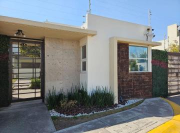 Casa de 3 habitaciones, Toluca · Casa Renta en San Mateo Otzacapitan