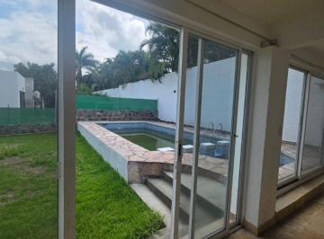 Casa de 4 habitaciones, Atlatlahucan · Casa de 450 m² con 4 Recámaras en Renta en Lomas de Cocoyoc