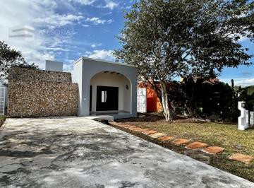 Casa · 111m² · 2 Recámaras · 2 Estacionamientos · Casa Amueblada en Renta en Quintas Baspul