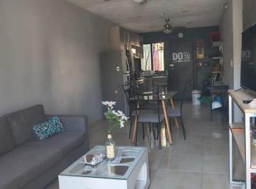 Casa de 2 habitaciones, Mérida · Renta de Casa Amueblada, con Paneles Solares en Girasoles de Opichen