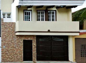 Casa de 3 habitaciones, Zamora · Casa en Venta en La Floresta, Zamora Michoacan