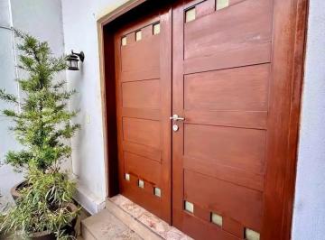 1 · Casa en Venta en Monterrey, Loma Larga