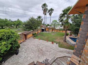 Casa · 591m² · 4 Recámaras · 3 Estacionamientos · Casa en Venta en Portal de Norte, General Zuazua Nl