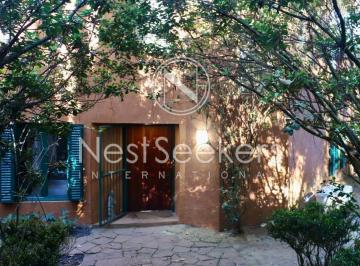 Rancho de 4 habitaciones, Valle de Bravo · Rancho Ecuestre en Venta en Avandaro