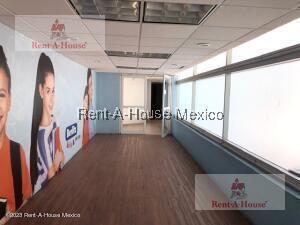 Local comercial · 470m² · 5 Estacionamientos · Local Comercial en Renta en Coyoacan, Los Girasoles Am. 26 - 2373