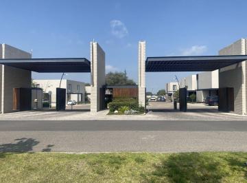 21498c38a266926b3c8fcb35f6dde5511262532247a9ee12668b6ef77b3d6170 · Terrenos en Venta en Lomas del Campanario Norte, Privada San Felipe
