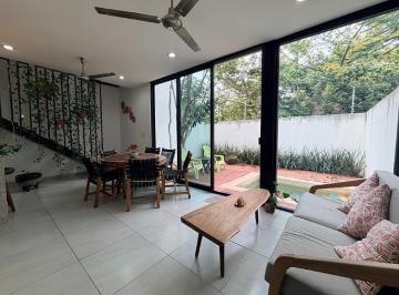 Casa · 169m² · 3 Recámaras · 2 Estacionamientos · Casa en Venta en Privada Santorini Chuburna con 3 Hab y Alberca - (4)