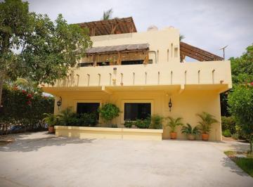 Departamento · 203m² · 3 Recámaras · 2 Estacionamientos · Casa Castillo S/n Camino a Las Maravillas, Pacific - (4)
