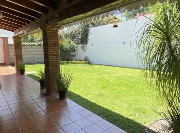 28007a733e38c57dcef423619819472af6e13fa4e83a076deb3a360d52c08d60 · Casa en Venta en Jurica, Querétaro | 4 Recámaras | 2 en Planta Baja