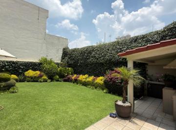 Casa · 378m² · 4 Recámaras · 2 Estacionamientos · Casa en Venta en Lomas de Tecamachalco - (4)